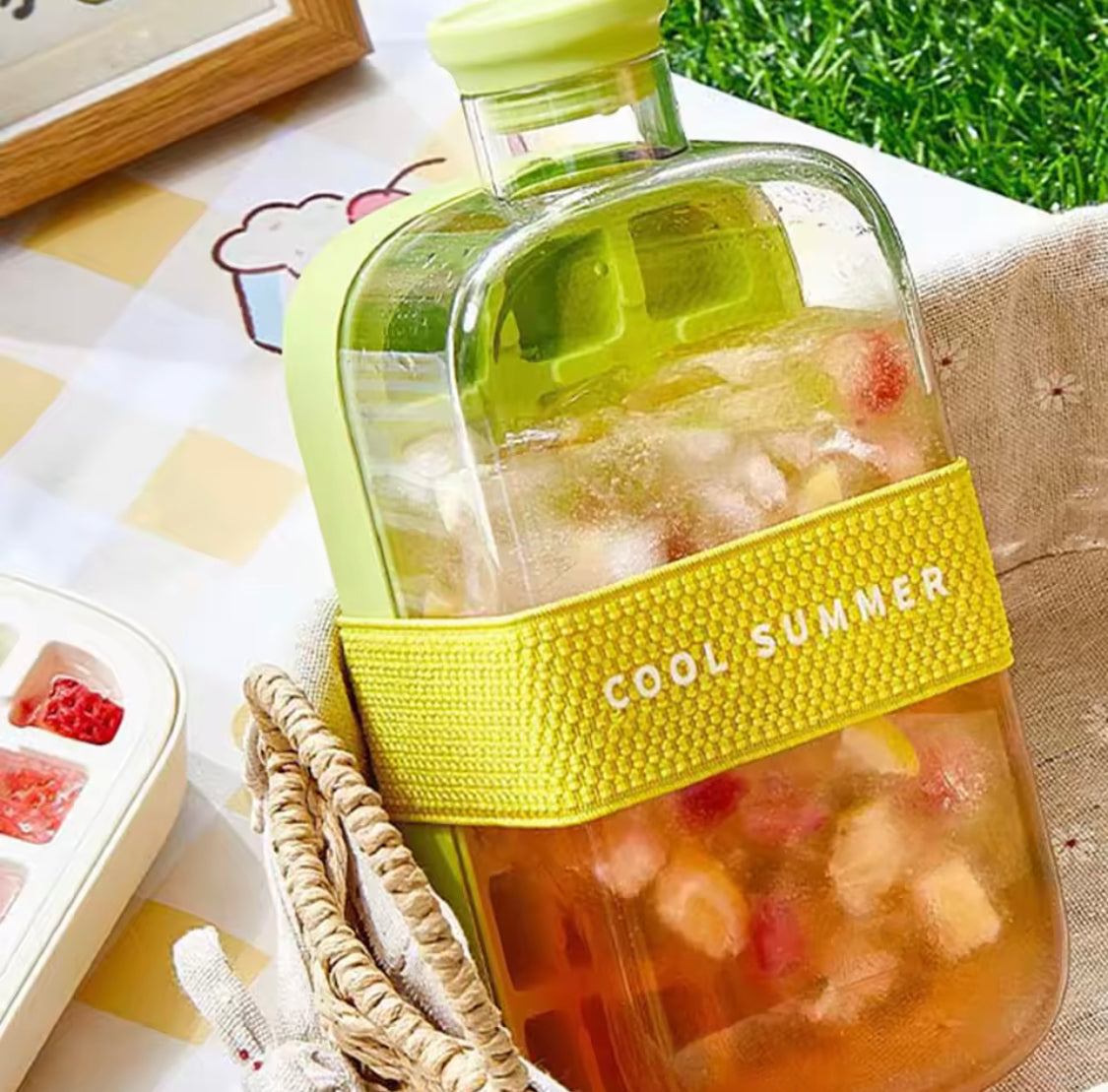2 In 1 Ice Cube Bottle 500ml